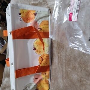 Thirty -one Tiny Utility Tote in Pumpkin Harvest